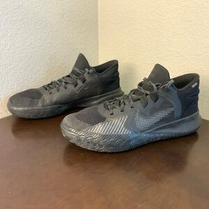 Nike Kyrie Flytrap 5 Low Black CZ4100-004 Men’s Size 11.5 Beaters